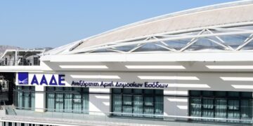 ΑΑΔΕ: Πρόστιμα άνω του 1 εκατ. ευρώ και 8 διήμερα λουκέτα - Στο 37,42% η παραβατικότητα