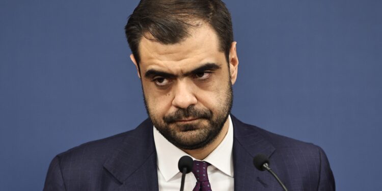 Μαρινάκης: Η ΝΔ εξυπηρετεί κανονικά τα δάνειά της - Οι αυξήσεις των εισοδημάτων να είναι πιο μεγάλες από τις αυξήσεις των τιμών - ertnews.gr