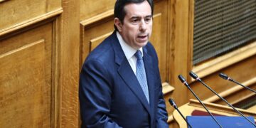 Επανέρχεται στη θέση του κοινοβουλευτικού εκπροσώπου της ΝΔ ο Νότης Μηταράκης