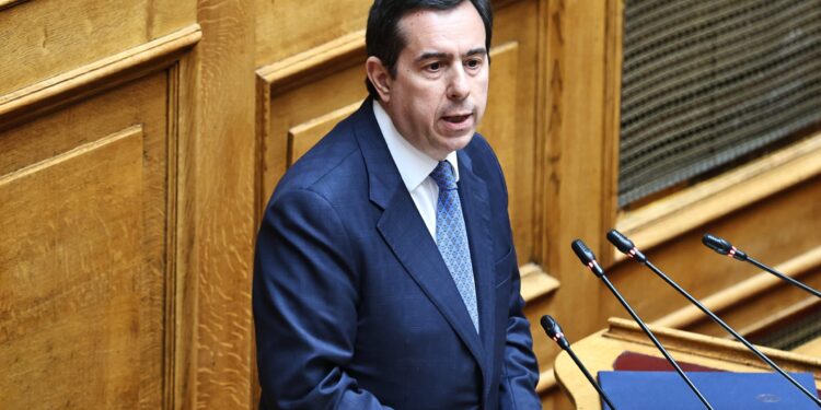 Επανέρχεται στη θέση του κοινοβουλευτικού εκπροσώπου της ΝΔ ο Νότης Μηταράκης