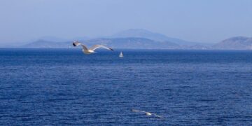 Καιρός: Άνοδος της θερμοκρασίας και μέτριοι άνεμοι