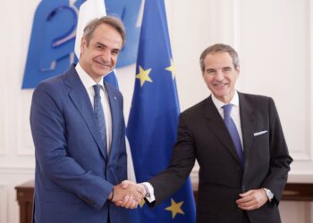 Συνάντηση Μητσοτάκη – Γκρόσι: Στο επίκεντρο οι διεθνείς κρίσεις και η κούρσα για τη θέση του γ.γ. του ΟΗΕ