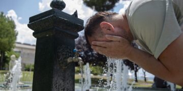 Καλοκαιρινός ο καιρός το Σαββατοκύριακο – Άνοδος της θερμοκρασίας έως και τους 38 βαθμούς, τοπικές απογευματινές μπόρες στα ορεινά - ertnews.gr