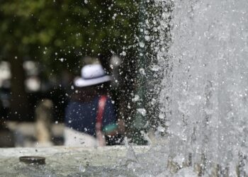 Κύμα καύσωνα σαρώνει τη χώρα: Καταγράφηκε το πρώτο 40αρι για φέτος - Ανεβαίνει η θερμοκρασία τις επόμενες ημέρες - ertnews.gr