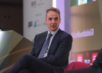 «Στο τέλος της θητείας μας θα γίνουν οι εκλογές» λέει ξανά ο Μητσοτάκης στον ECONOMIST - Τι ανέφερε για Τουρκία και άμυνα - ertnews.gr