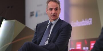 «Στο τέλος της θητείας μας θα γίνουν οι εκλογές» λέει ξανά ο Μητσοτάκης στον ECONOMIST - Τι ανέφερε για Τουρκία και άμυνα - ertnews.gr