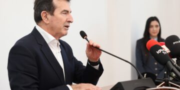 Χρυσοχοΐδης για Άργος: Αποστολή της ΕΛ.ΑΣ. είναι να συλλαμβάνει δολοφόνους, όχι να σκοτώνει παιδιά