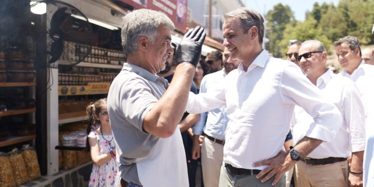 Περιοδεία Μητσοτάκη στην Εύβοια: Κάλεσμα για συστράτευση ενόψει των εκλογών του 2027 - «Θα παραδώσουμε το καλύτερο ΕΣΥ που είχε ποτέ η χώρα» - ertnews.gr