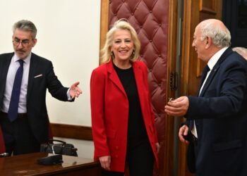ΣΥΡΙΖΑ: Ανασύνταξη δυνάμεων και κρίσιμες αποφάσεις στην Κεντρική Επιτροπή - «Δεν περισσεύει καμία και κανένας» - ertnews.gr