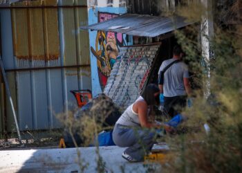 Συνεχίζεται το θρίλερ με τη σορό σε βαλίτσα στην Κυψέλη: Έρευνες για την ταυτοποίηση της γυναίκας και τις συνθήκες θανάτου της - ertnews.gr