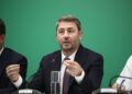 Ανδρουλάκης: Η ενεργειακή πρόταση του ΠΑΣΟΚ μπορεί να οδηγήσει σε ένα πράσινο και ανθεκτικό πλαίσιο