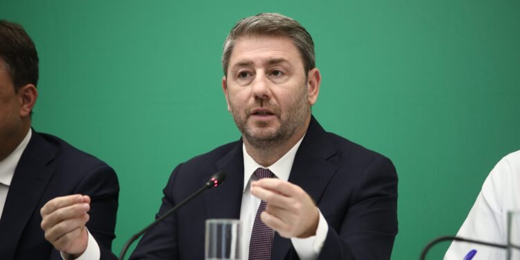 Ανδρουλάκης: Η ενεργειακή πρόταση του ΠΑΣΟΚ μπορεί να οδηγήσει σε ένα πράσινο και ανθεκτικό πλαίσιο
