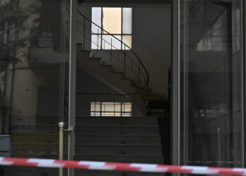 Δολοφονία Σταύρου Γεωργίου: Στα χέρια της ΕΛ.ΑΣ. ο καθ' ομολογίαν δράστης - Στο «μικροσκόπιο» το κίνητρο, τι ισχυρίζεται ο 28χρονος - ertnews.gr