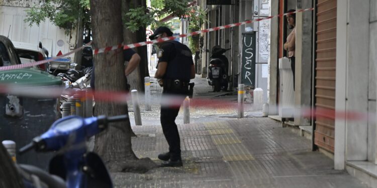 Από άγριο ξυλοδαρμό ο θάνατος του ποινικολόγου Σταύρου Γεωργίου - Βρέθηκε μέσα σε λίμνη αίματος σε εμβρυακή θέση - ertnews.gr