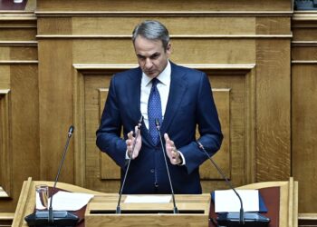 LIVE - Βουλή: Σε εξέλιξη η συνεδρίαση για τη συνταγματική αναθεώρηση - Μητσοτάκης: Η Ελλάδα χρειάζεται νέο Σύνταγμα που να συμβαδίζει με την εποχή μας