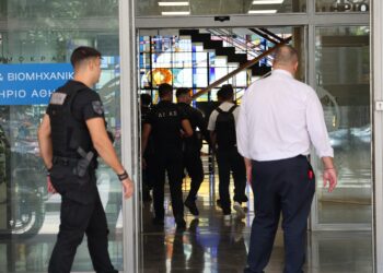 Φάρσα τα τηλεφωνήματα για τοποθέτηση βομβών στο προξενείο της Γαλλίας, στην πρεσβεία της Αιγύπτου, στο ΕΒΕΑ και στο ΒΕΑ - ertnews.gr