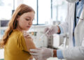 Ιστορικό ορόσημο: Το εμβόλιο HPV μηδένισε τους θανάτους από καρκίνο του τραχήλου της μήτρας στις νέες γυναίκες