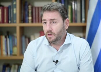 Στην Κρήτη ο Ν. Ανδρουλάκης για τις κηδείες των δύο πυροσβεστών
