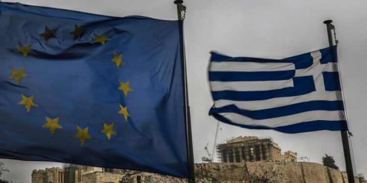 Στο 88,9% του ΑΕΠ το χρέος της ευρωζώνης – Υποχωρεί για δεύτερο συνεχόμενο τρίμηνο στην Ελλάδα, αλλά παραμένει πρώτη στην ΕΕ