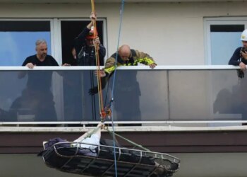 Αμβέρσα: Από το ισόγειο ξεκίνησε η φωτιά στην πολυκατοικία που στοίχισε τη ζωή σε 6 ανθρώπους - Ερευνάται τεχνική βλάβη