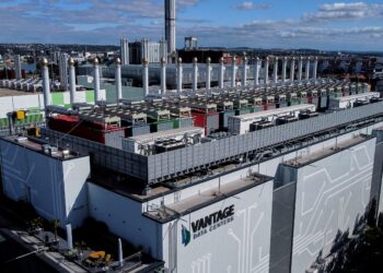 Η ΕΕ ξεκινά την κούρσα για τα «AI Gigafactories»