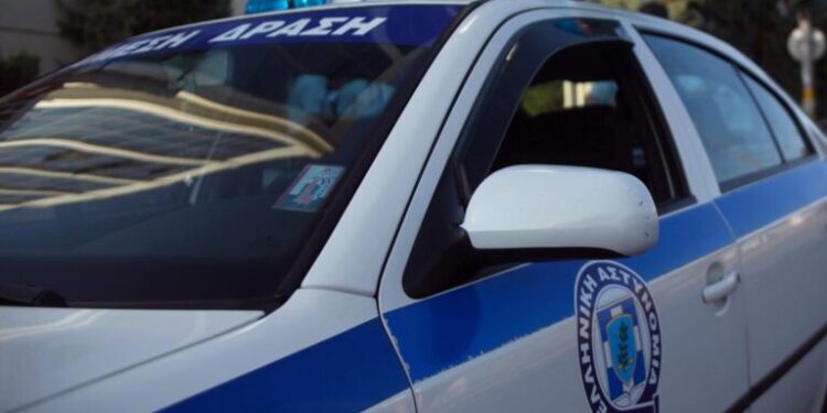 Η ΕΛ.ΑΣ. αναζητά τέταρτο πρόσωπο πίσω από την επίθεση με χειροβομβίδα – Πήρε 500 ευρώ ο Αιγύπτιος και θα λάμβανε άλλες 2.000 ευρώ μετά το χτύπημα