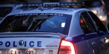 Παγκράτι: Θρίλερ με τη σορό άνδρα μέσα σε διαμέρισμα – Προσήχθη ο αδελφός του που ήταν μέσα στο σπίτι