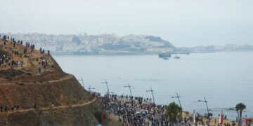 Απίστευτες εικόνες στην Θέουτα: 60.000 οι μετανάστες που μπήκαν στην Ισπανία - Στους 34 ανήλθε ο αριθμός των νεκρών