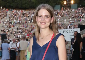 Δανάη Μιχαλάκη: Δεν σκέφτηκα ποτέ ότι έπρεπε να φτιάξω το «τέλειο» σώμα ή να χάσω τα κιλά της εγκυμοσύνης