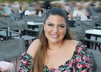 Δανάη Μπάρκα: «Ένας μήνας “γυναίκα του”, δύο άνθρωποι εντελώς διαφορετικοί ενώθηκαν μέσα στην τρέλα»