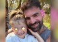 Δημήτρης Αλεξάνδρου: Το βίντεο με τον γιο του Πάρη να τραγουδά και να παίζει κιθάρα