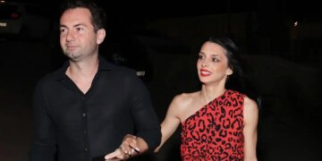 Δημήτρης Παππάς: Έκανε πρόταση γάμου στην Άννα Μπεζάν, «πες του το ναι» φώναζε η Χριστίνα Παππά