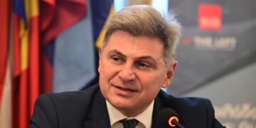 N. Φαραντούρης: Η απόσπαση της συζύγου μου στη ΜΕΑ έγινε νόμιμα και με βάση τα προσόντα της