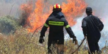 Red Code σε Αττική, Εύβοια και Ρόδο την Πέμπτη – Πολύ υψηλός κίνδυνος πυρκαγιάς