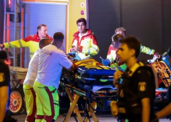 Βερολίνο: Μια νεκρή και 16 τραυματίες από βαν που έπεσε σε πλήθος στην παρέλαση Pride - Ισλαμιστής ο δράστης