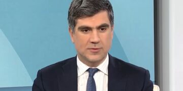 Θ. Γλαβίνας στο ΕΡΤnews: Στόχος του ΠΑΣΟΚ η πρωτιά – Ζητά νέα διαγραφή Κυριαζίδη