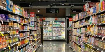 Τη Δευτέρα ξεκινά η κατάθεση δεσμευτικών προτάσεων για τις μειώσεις τιμών στα σούπερ μάρκετ – Στόχος μειώσεις έως 20% από τα τέλη Αυγούστου