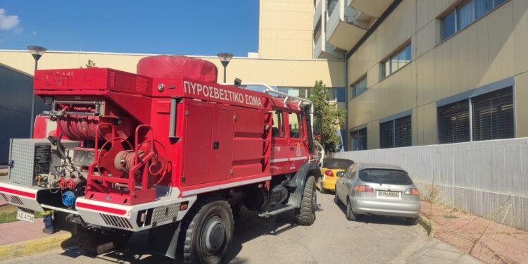 Φωτιά ξέσπασε σε τουαλέτα του Θριάσιου Νοσοκομείου – Έσβησε μετά την άμεση επέμβαση πυροσβεστικών δυνάμεων