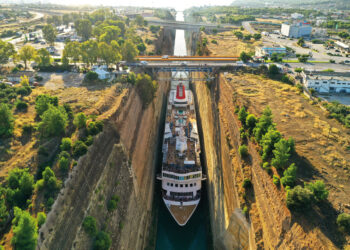 Διώρυγα Κορίνθου: Τα 133 χρόνια ιστορίας και η μεταμόρφωση σε ψηφιακό κι επενδυτικό κόμβο