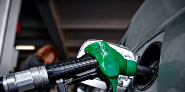 Νέα τιμή στο diesel μετά την επιδότηση – Πόσο θα μειωθεί τον Αύγουστο