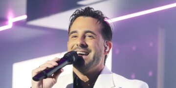 Γιώργος Λιβάνης: Σε νοσοκομείο με οξεία γαστρεντερίτιδα