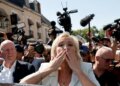 Η Μαρίν Λε Πεν νικήτρια των εκλογών στη Γαλλία σύμφωνα με δύο δημοσκοπήσεις