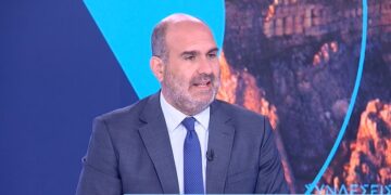 Μαρκόπουλος στο ΕΡΤnews Radio 105,8 για εγκλωβισμένα πακέτα Κίνας στα τελωνεία: Γίνονται προσπάθειες και θα υπάρξουν αποτελέσματα άμεσα
