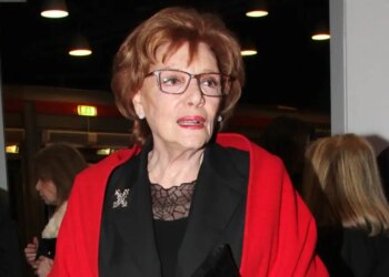 Λάμπρος Κωνσταντάρας για Μάρω Κοντού: «Τα έζησες όλα, τα έκανες όλα, θα έχεις να του διηγηθείς πολλά»