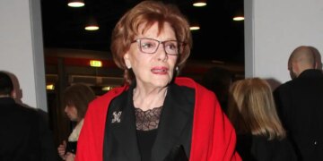 Λάμπρος Κωνσταντάρας για Μάρω Κοντού: «Τα έζησες όλα, τα έκανες όλα, θα έχεις να του διηγηθείς πολλά»