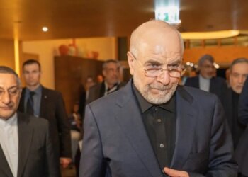 Μέση Ανατολή: «Ο πόλεμος δεν θα τελειώσει με την παράδοση του Ιράν», λέει ο Γκαλιμπάφ