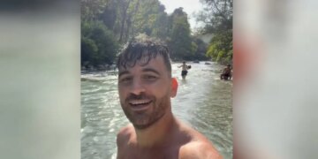 Ο Νικηφόρος βούτηξε στις πηγές του Αχέροντα: «Είναι από τις πιο ωραίες εμπειρίες της ζωής μου»