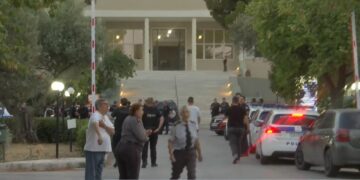 Φωτιά στο νοσοκομείο Σισμανόγλειο – Εκκενώθηκαν δωμάτια