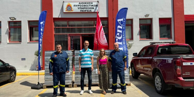 Η ΚΑΕ Ολυμπιακός στο πλευρό των πυροσβεστών του Πειραιά - www.ertsports.gr