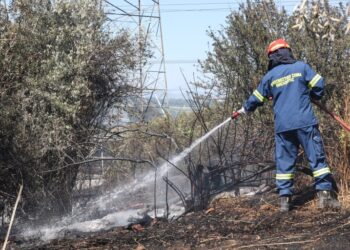 Πολύ υψηλός κίνδυνος πυρκαγιάς και σήμερα σε 6 περιφέρειες – Στο «πορτοκαλί» και η Αττική